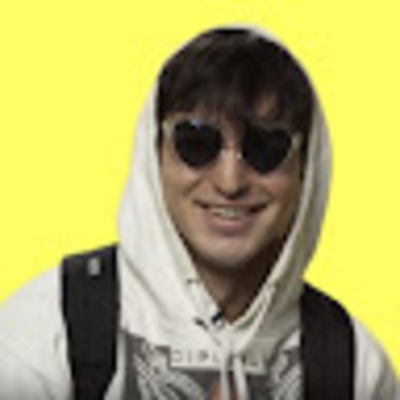 Meet your Posher, Toki - Picture 1 of 1